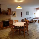 Апартаменти Baergecho Лейкербад